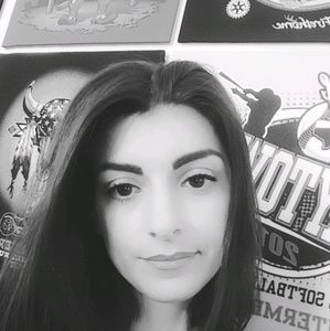 Meet your Posher, Latonia